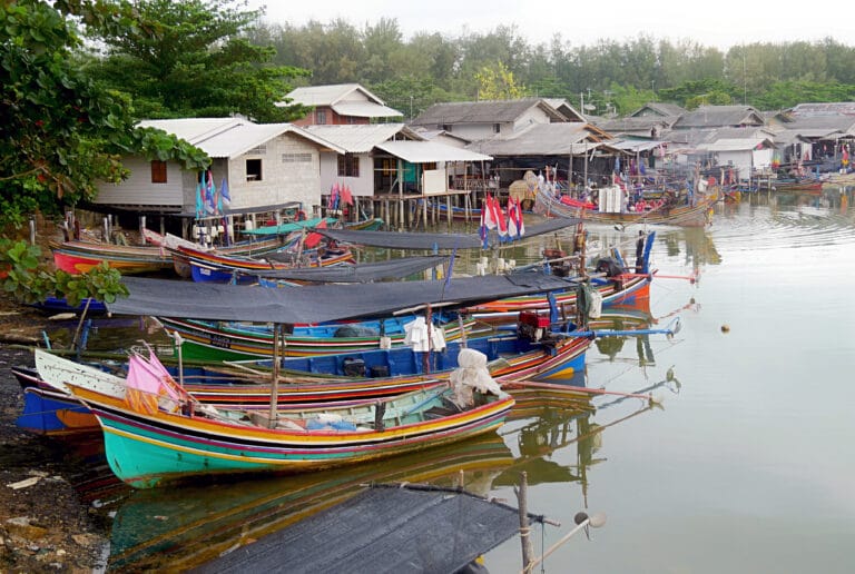 Fishing villages across the river fishing villages extends along